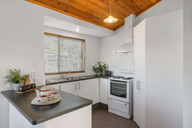 Photo of property in 2/10 Don Street, Papakura, 2110