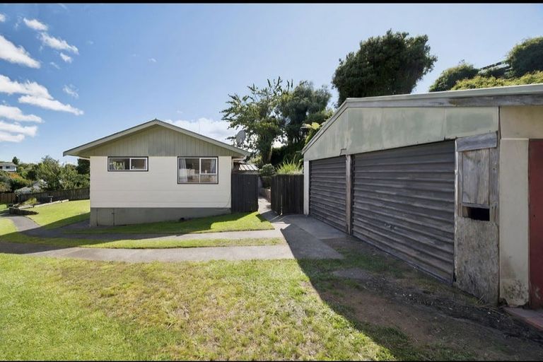 Photo of property in 6 Taha Place, Ngongotaha, Rotorua, 3010