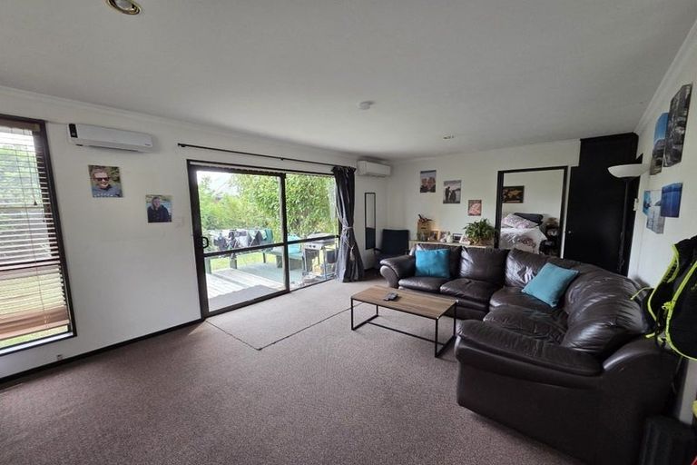 Photo of property in 1/820 Main Road North, Belfast, Christchurch, 8051