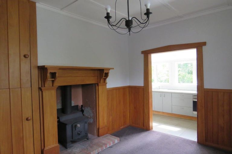 Photo of property in 83 Mangorei Road, Strandon, New Plymouth, 4312