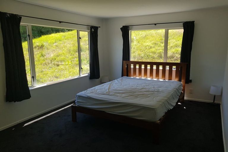 Photo of property in 16 Dudley Road, Lyttelton, 8082