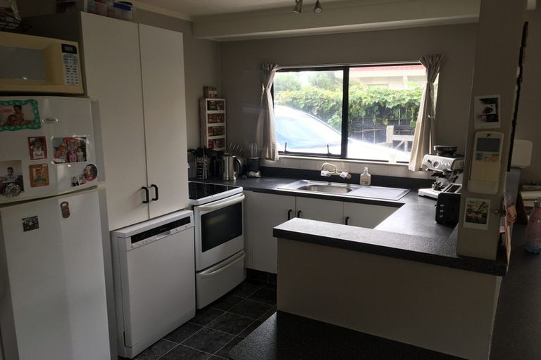 Photo of property in 17a Claridge Place, Mount Maunganui, 3116