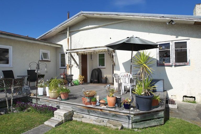 Photo of property in 308 Jervois Street, Mayfair, Hastings, 4122