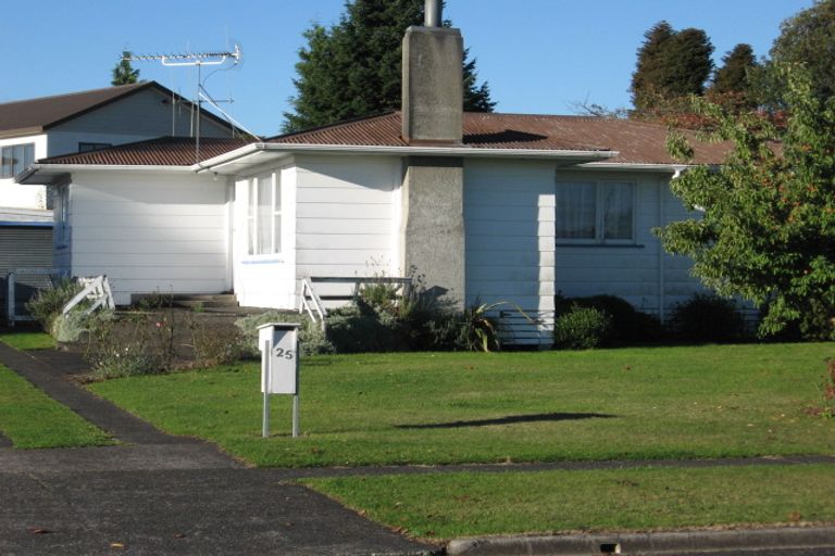 Photo of property in 25 Aotea Crescent, Tokoroa, 3420