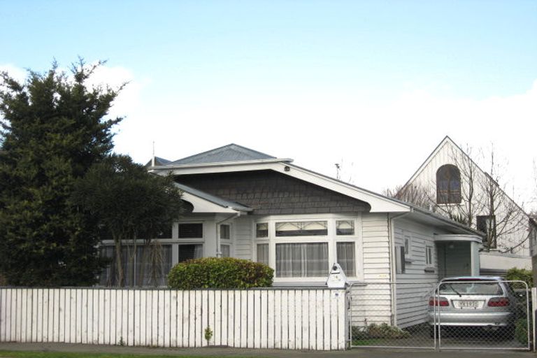 Photo of property in 36 Edgeware Road, St Albans, Christchurch, 8014