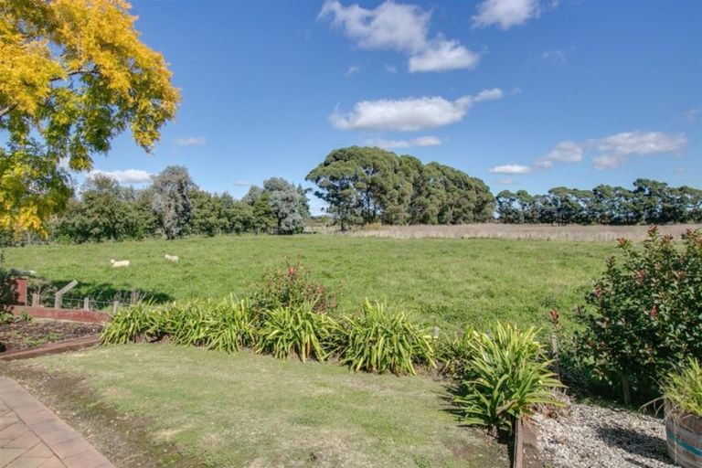Photo of property in 64 Shrimpton Road, Haumoana, 4102