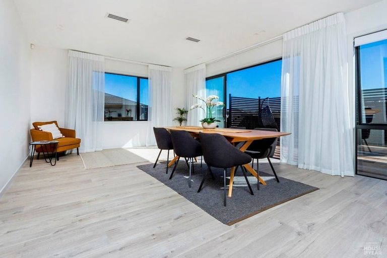 Photo of property in 5 Edward Abell Street, Wainui, 0932