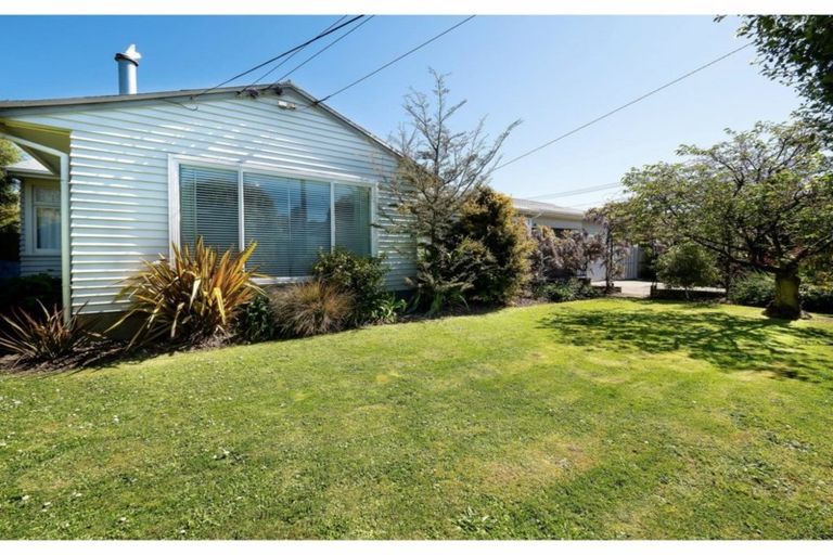 Photo of property in 146 Opawa Road, Opawa, Christchurch, 8023
