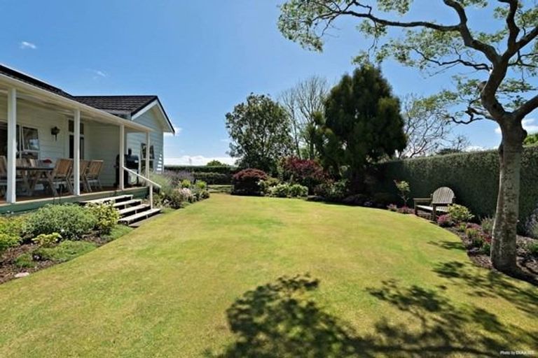 Photo of property in 86 Hull Road, Waiuku, 2682