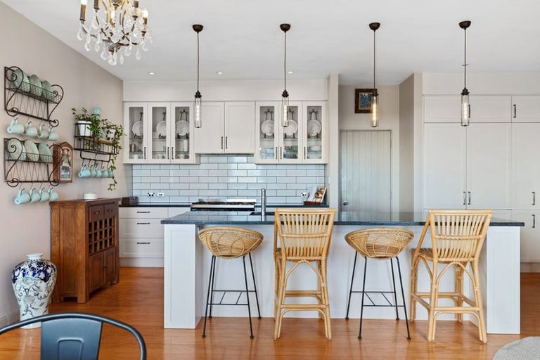 Photo of property in 31 Aurora Avenue, Welcome Bay, Tauranga, 3112