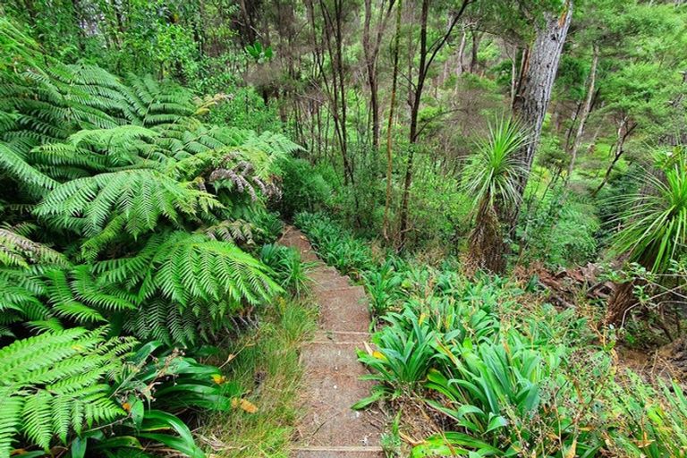 Photo of property in 46 Schoolhouse Bay Road, Kawau Island, 0920