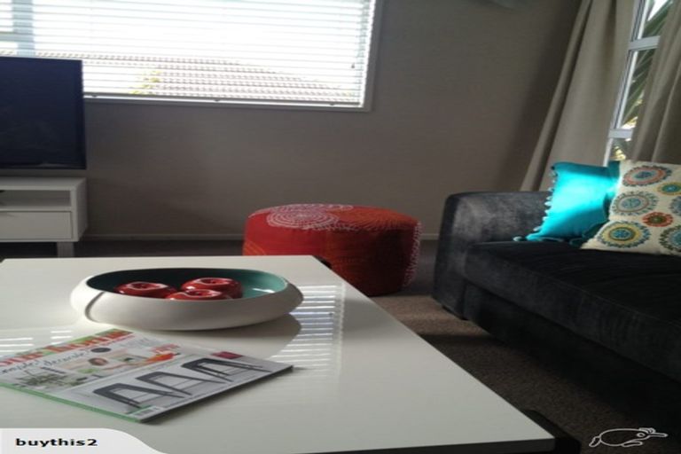 Photo of property in 23a Sandwich Road, Beckenham, Christchurch, 8023