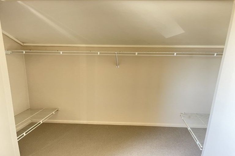 Photo of property in 3/57 Gladstone Road, Northcote, Auckland, 0627