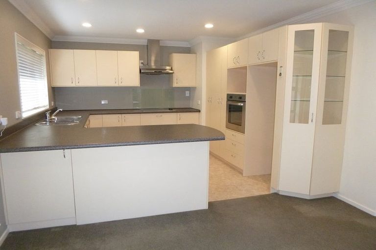 Photo of property in 44 Marne Street, Hokowhitu, Palmerston North, 4410