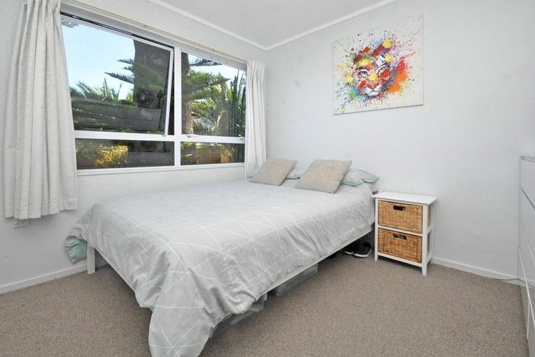 Photo of property in 33g Springs Road, Parakai, 0830