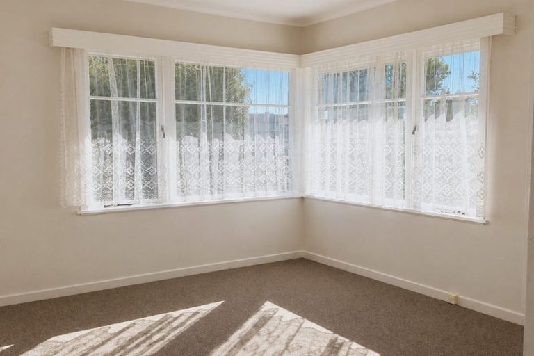 Photo of property in 25 Meadowcourt Drive, Manukau, Auckland, 2025