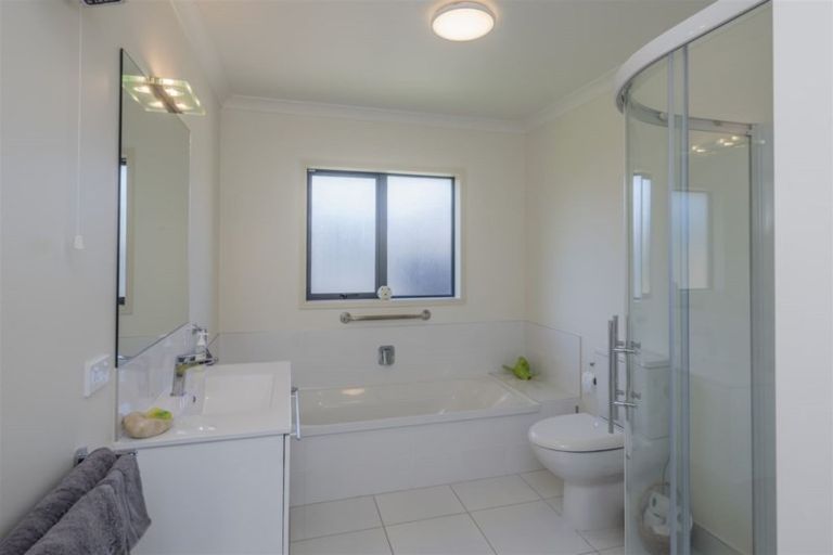 Photo of property in 9 Ngaio Street, Levin, 5510