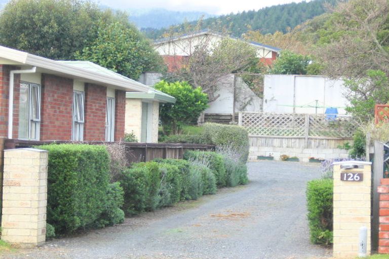 Photo of property in 126 Arawhata Road, Paraparaumu, 5032
