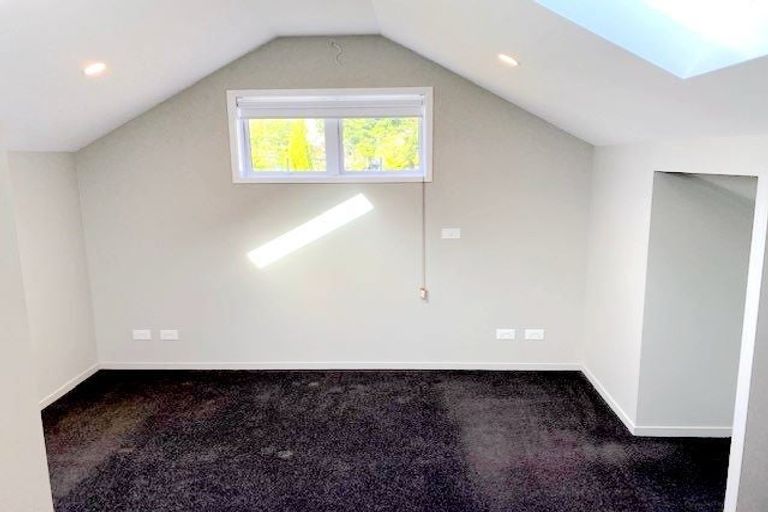 Photo of property in 28 Kokiri Street, Te Atatu South, Auckland, 0610