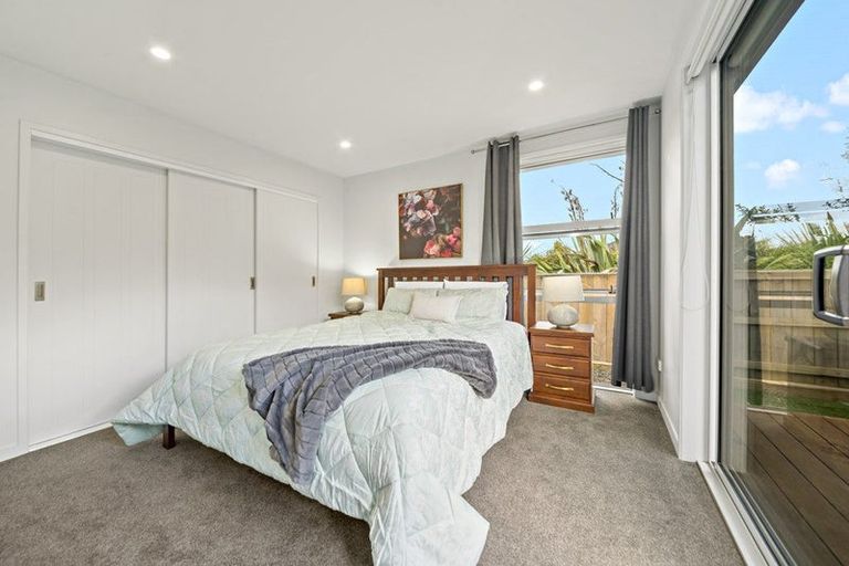 Photo of property in 10 Tomairangi Crescent, Pukekohe, 2120