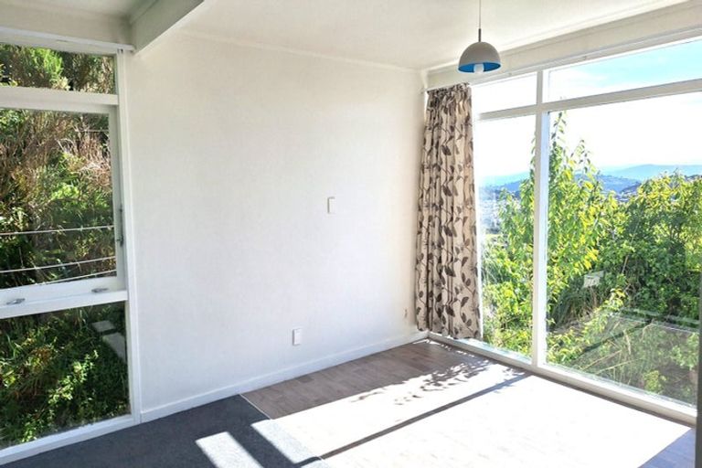 Photo of property in 21 Halifax Street, Kingston, Wellington, 6021