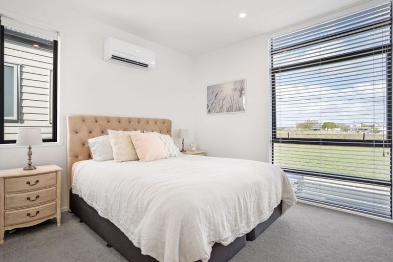 Photo of property in 1 Horomia Road, Karaka, Papakura, 2113