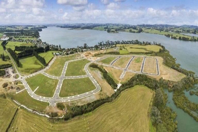 Photo of property in 97 Mclarin Road, Glenbrook, 2681