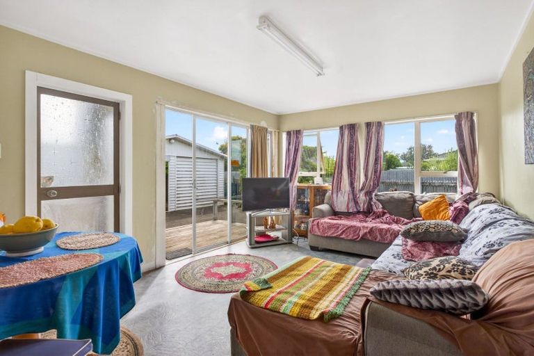 Photo of property in 43 Abbott Street, Te Hapara, Gisborne, 4010