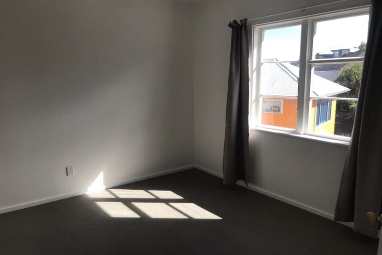 Photo of property in 34 Mandalay Terrace, Khandallah, Wellington, 6035