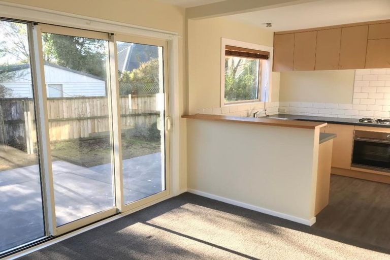 Photo of property in 1/8a Elmwood Road, Strowan, Christchurch, 8052