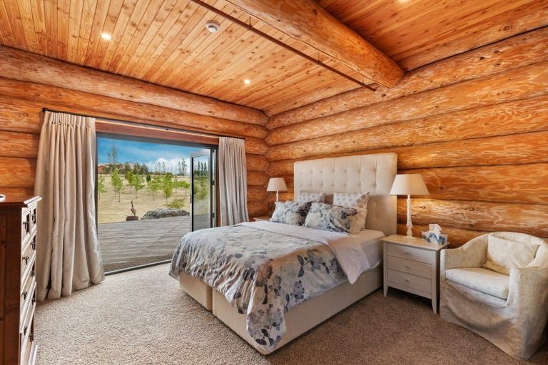 Photo of property in 21 Schaumann Road, Bridge Hill, Alexandra, 9320