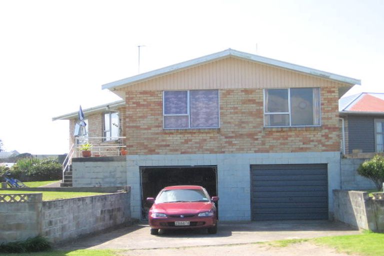 Photo of property in 15 Crane Street, Mount Maunganui, 3116