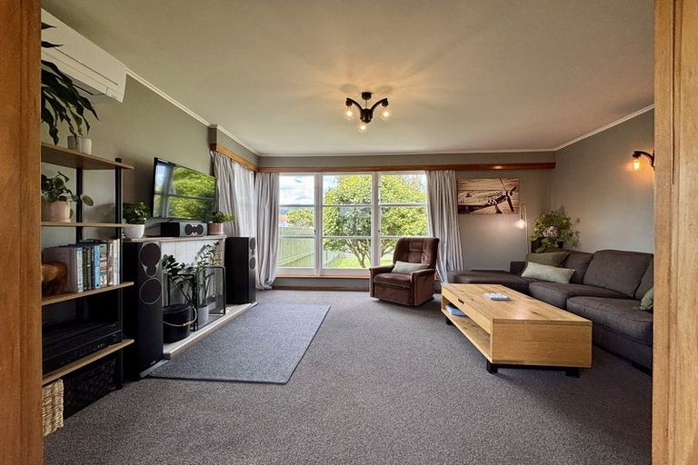 Photo of property in 25 Athlone Crescent, Boulcott, Lower Hutt, 5011