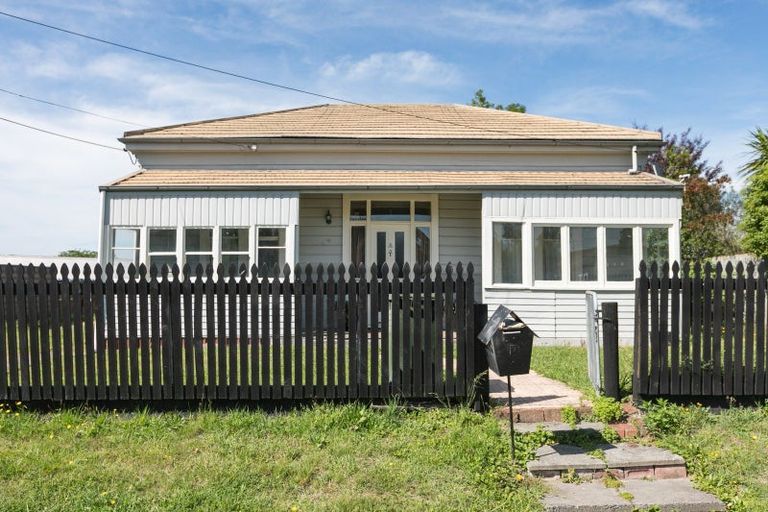 Photo of property in 9 Tamumu Road, Waipawa, 4210