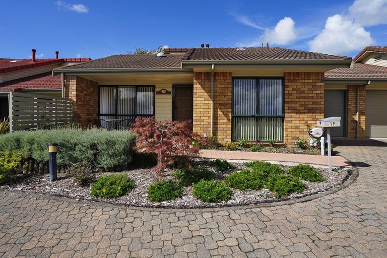 Photo of property in 19 Kendall Place, Flagstaff, Hamilton, 3210