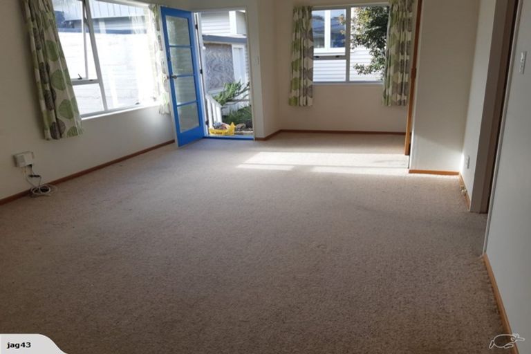 Photo of property in 2/56 Ira Street, Miramar, Wellington, 6022