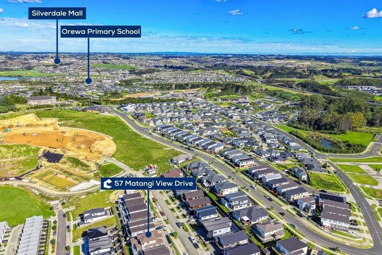 Photo of property in 57 Matangi View Drive, Orewa, 0931