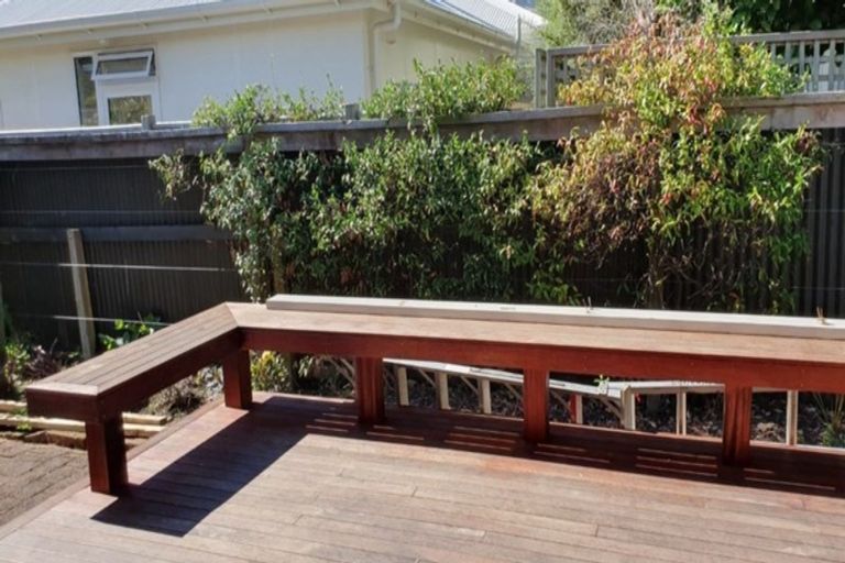 Photo of property in 1 Ngapuhi Street, Saint Johns Hill, Whanganui, 4501