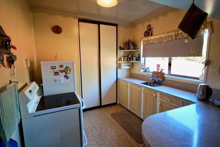 Photo of property in 36 Leslie Street, Waiau, 7332