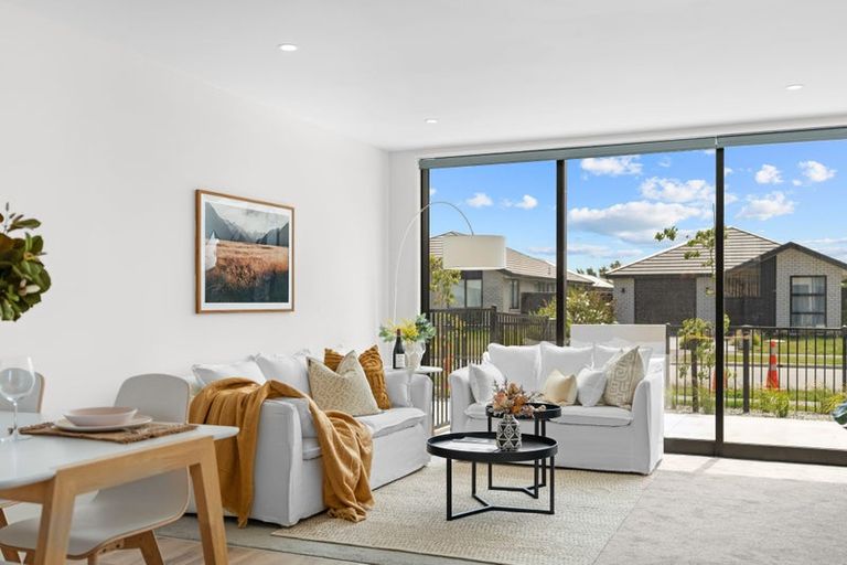 Photo of property in 6/6 Skibbereen Drive, Halswell, Christchurch, 8025