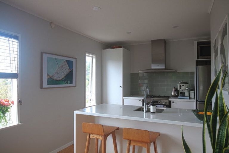 Photo of property in 1/185 Cecil Road, Wilton, Wellington, 6012