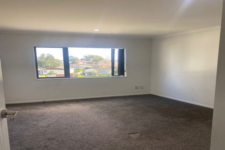 Photo of property in 1 Kendall Court, Wattle Downs, Auckland, 2103