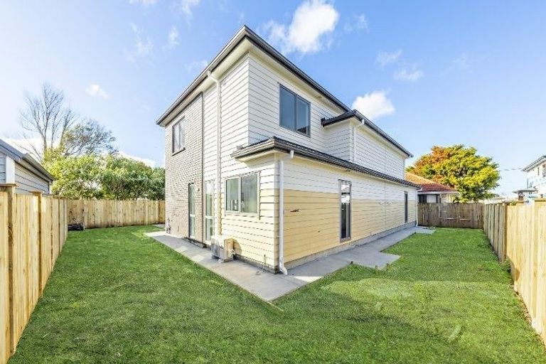 Photo of property in 28b Fernaig Street, Papakura, 2110