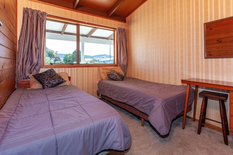 Photo of property in 119 Aberdeen Place, Whangamata, 3620