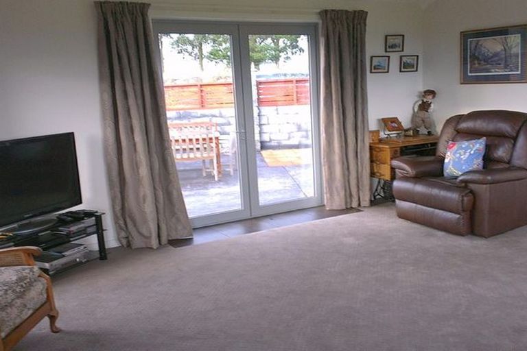 Photo of property in 161 Sunflower Road, Balclutha, 9274