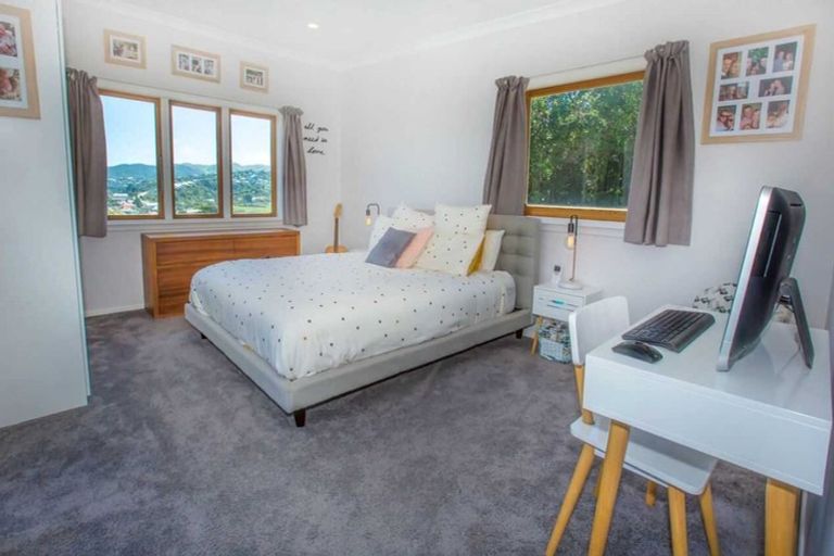Photo of property in 36b Taupo Crescent, Plimmerton, Porirua, 5026