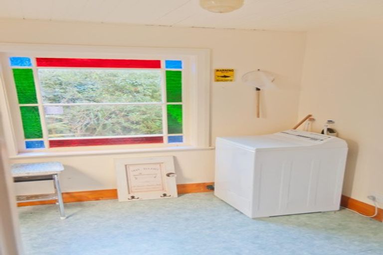 Photo of property in 34 Renall Street, Featherston, 5710