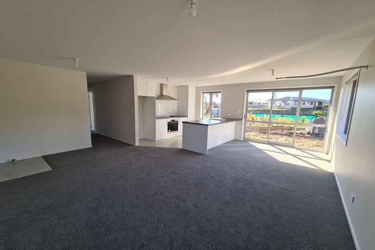 Photo of property in 36 Aratapu Street, Waitara, 4320