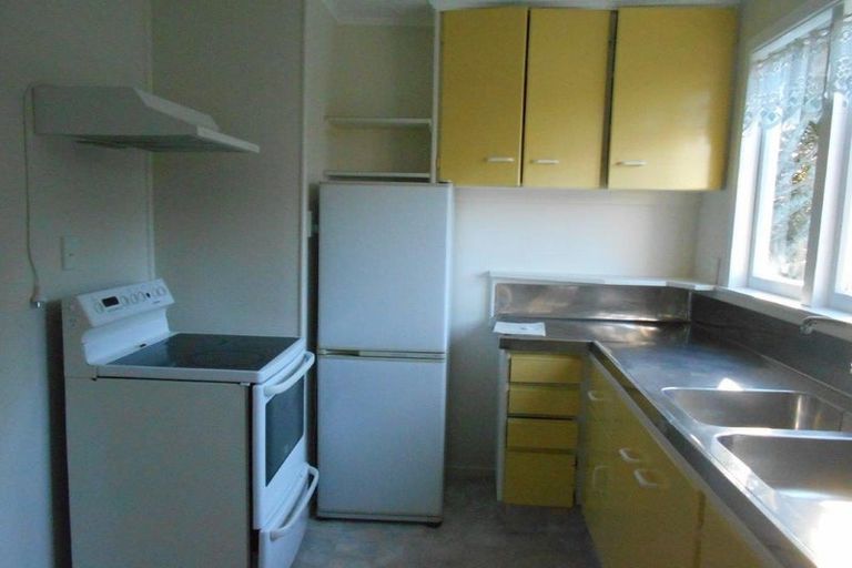 Photo of property in 11 Dunstan Street, Otaki, 5512