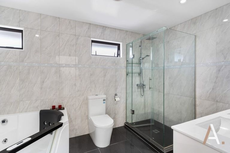 Photo of property in 6 Coolaghy Drive, Flat Bush, Auckland, 2019